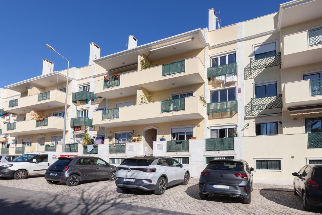 Flh Parede Family Flat With Balcony Dış mekan fotoğraf