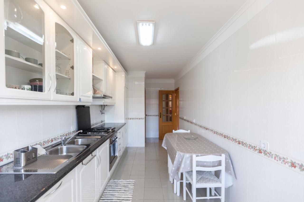 Flh Parede Family Flat With Balcony Dış mekan fotoğraf