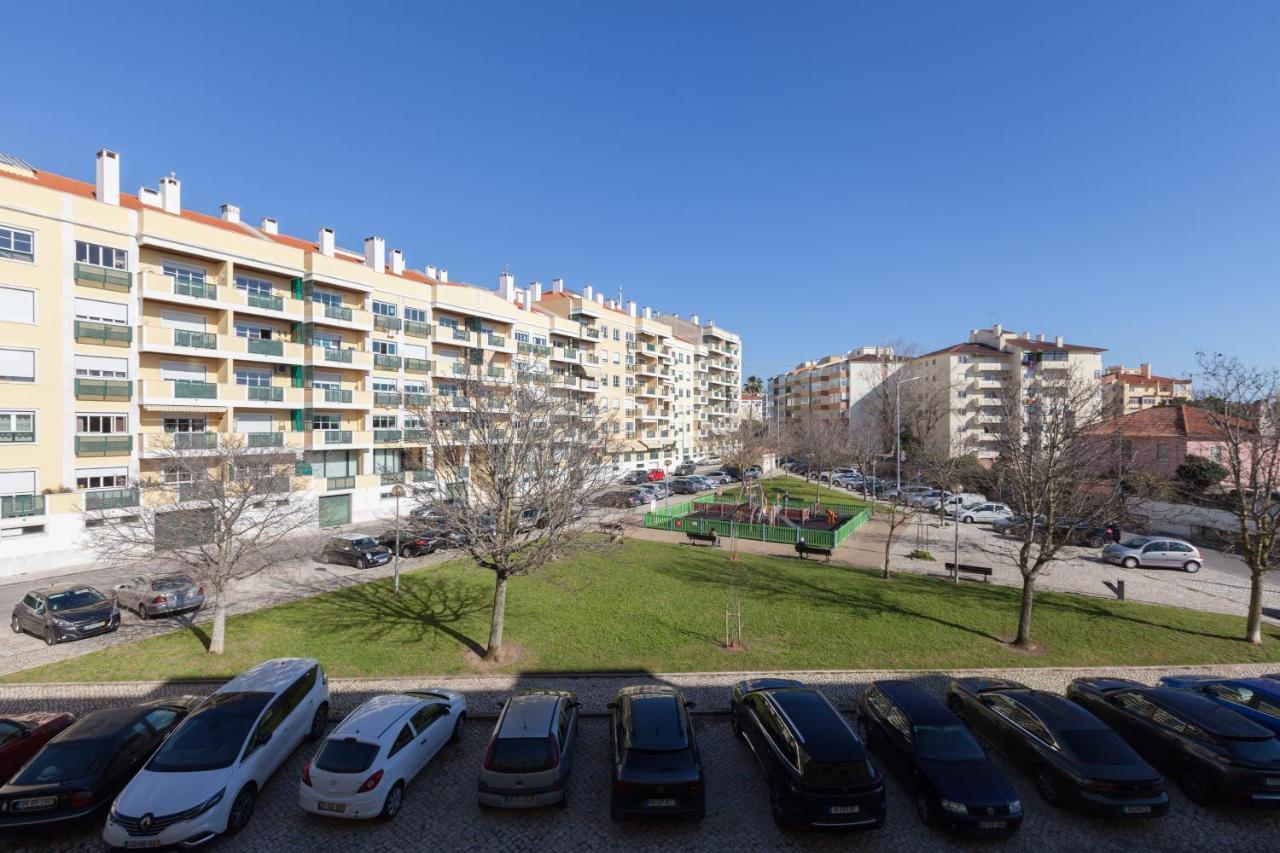 Flh Parede Family Flat With Balcony Dış mekan fotoğraf